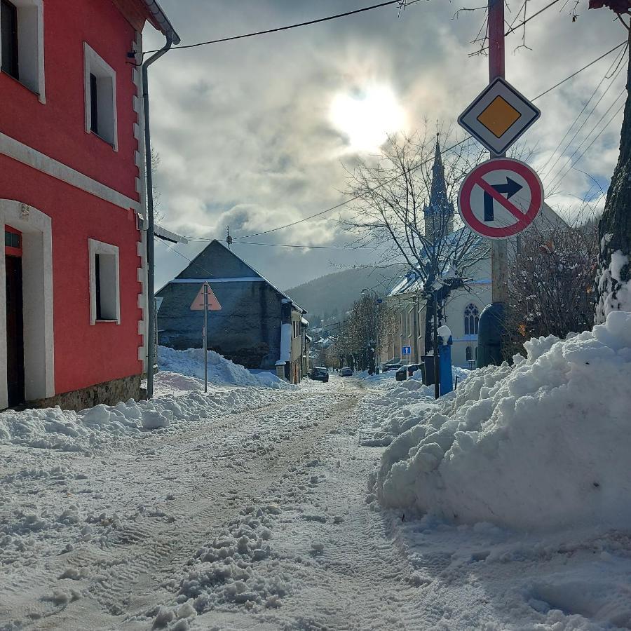 Apartamento U Váhy Jáchymov Exterior foto